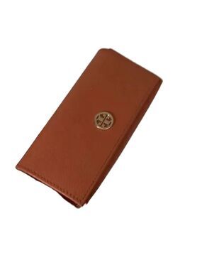 Tory Burch Sunglasses Case EUC. Pre-Loved in Good Condition. Fashion Accessories